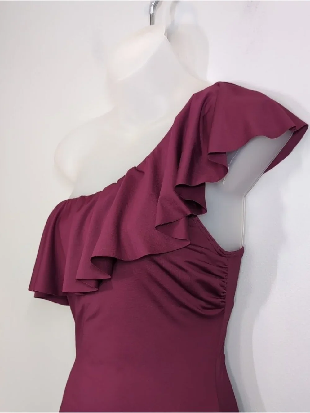 Tropik One Shoulder Ruffle One Piece Swimsuit Womens Size Small Burgundy Purple